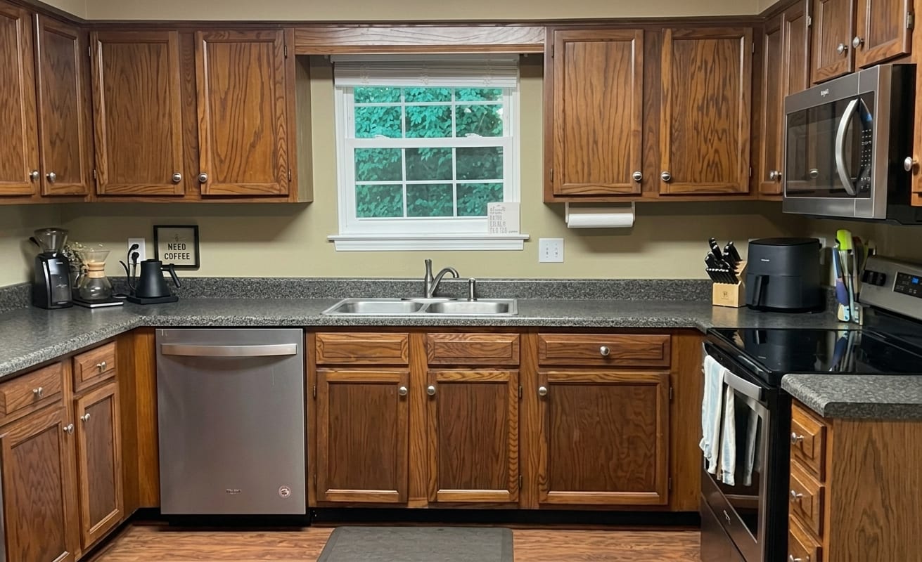 Oak kitchen cabinets — before